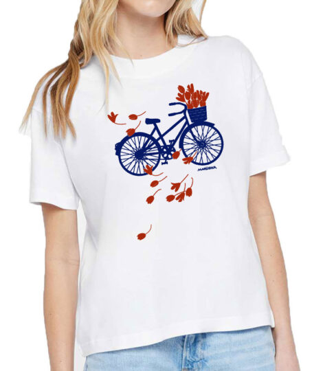 Boxy Crew T Tulip Bike